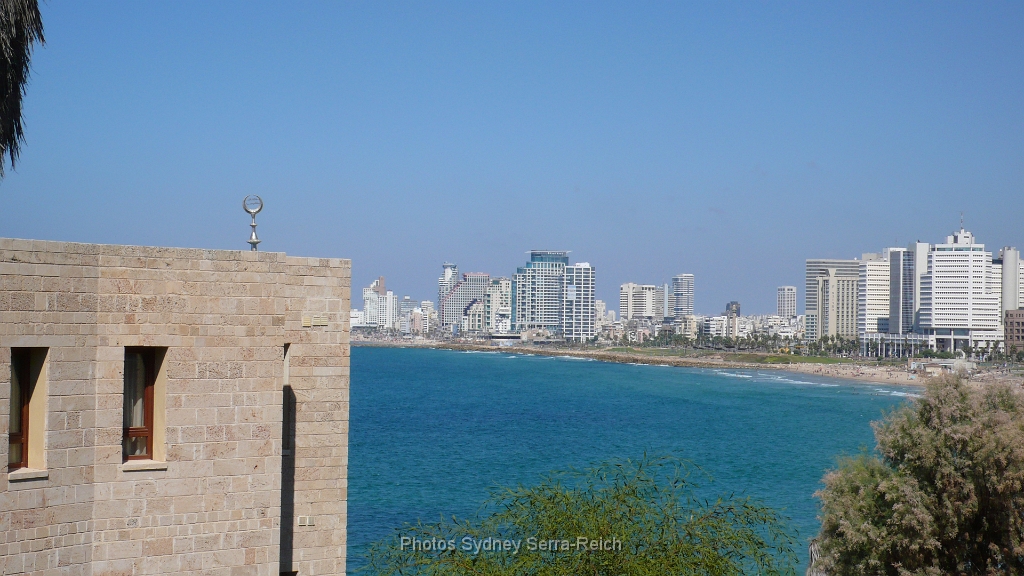 octobre 2014 Tel Aviv  vue depuis Jaffa.JPG - Tel Aviv, vue depuis Jaffa. Octobre 2014 